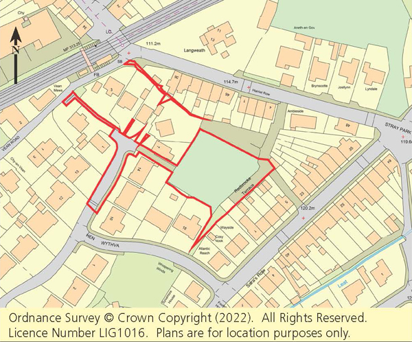 Lot: 111 - FREEHOLD LAND, PATHWAYS AND ROADWAY WITH POTENTIAL -